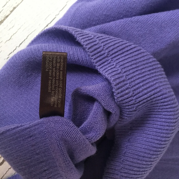 The LIMITED Violet sleeveless top  size XS - Picture 7 of 7